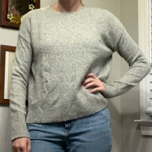 Gap Gray Waffle Knit Sweater
